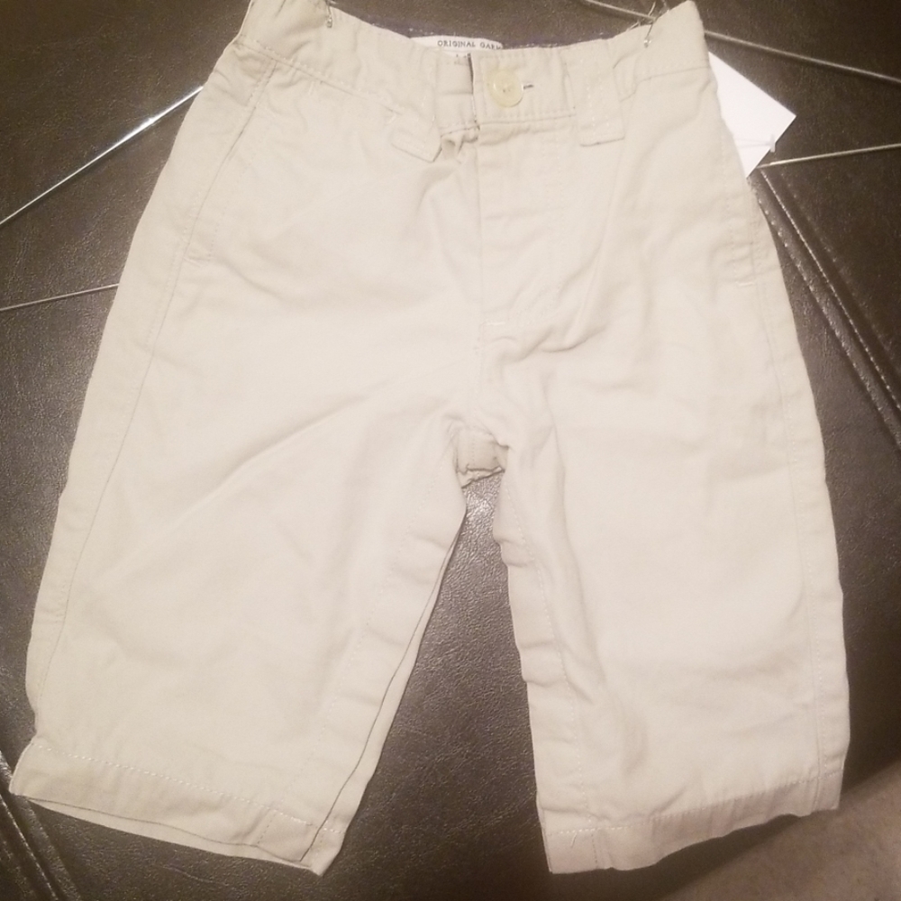 Gap khaki pants 6-12m